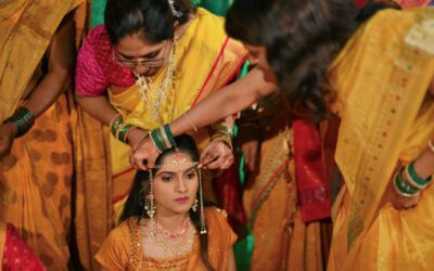 THE GETTING READY MOMENTS